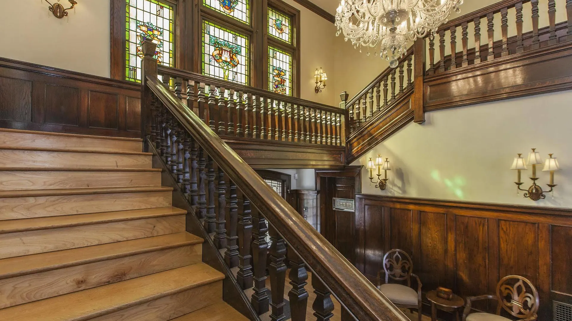 The Mansion At Maple Heights Bed & Breakfast Pittsburgh